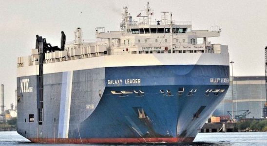 Les Etats Unis repondent a lattaque dun navire par les Houthis