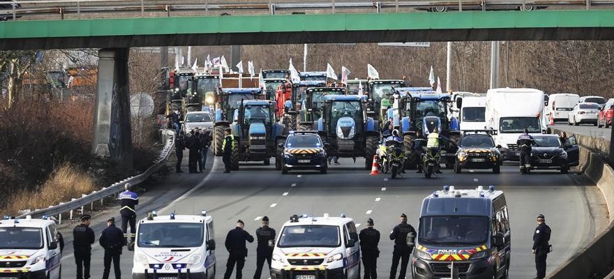 Les blocages de camions sur les autoroutes francaises et belges