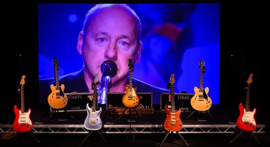 Les guitares de Mark Knopfler vendues aux encheres pour plus