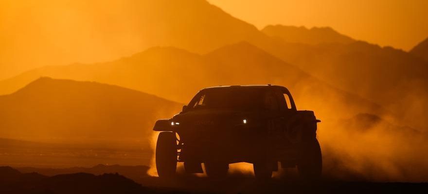 Sainz pour dompter lAudi et dominer le Rallye Dakar le