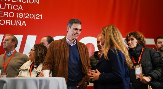 Sanchez arrive au Congres Politique du PSOE a La Corogne
