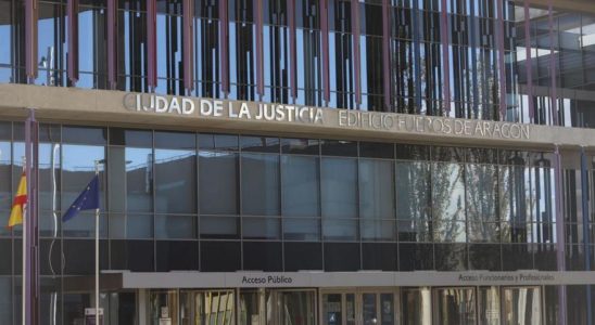 Une soeur Carbonell jugee pour avoir vole 7 000 euros