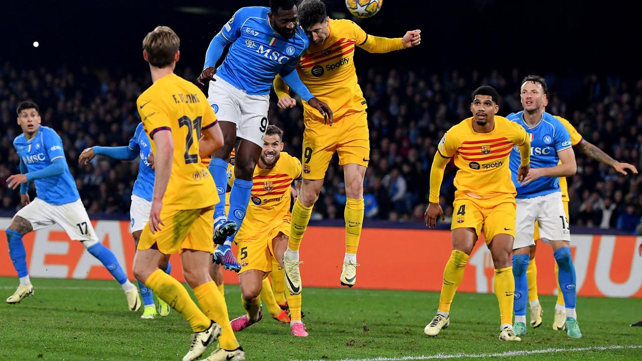 Beeld uit video: Samenvatting: FC Barcelona verspeelt voorsprong tegen Napoli (1-1)