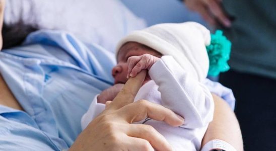 2023 marque un nouveau plus bas historique pour les naissances
