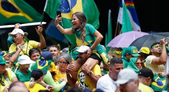 Bolsonaro demande lamnistie pour ceux qui ont participe a la