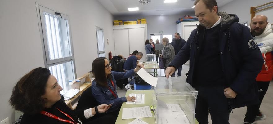 Egalite entre PP et PSOE aux elections dans les quartiers