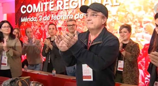 Fernandez Vara reapparait au comite du PSOE dEstremadure sous une