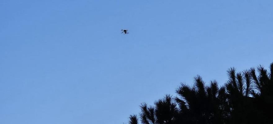 INCENDIE A VALENCE Des drones survolent a nouveau les