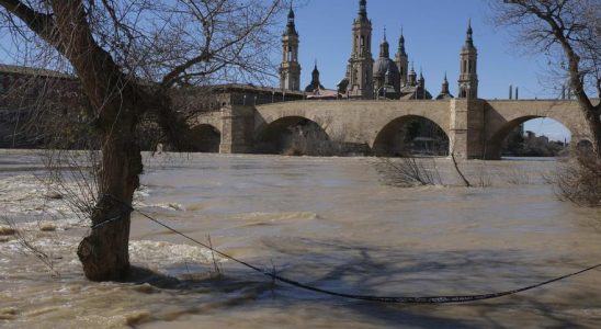 Inondations Ebre Aragon Saragosse Aragon maintient un calme tendu