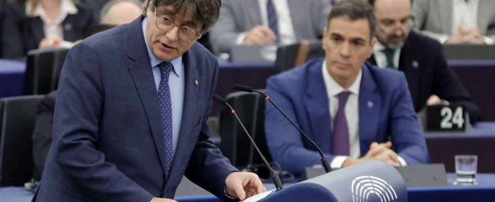 La Cour supreme accepte denqueter sur Puigdemont pour terrorisme et