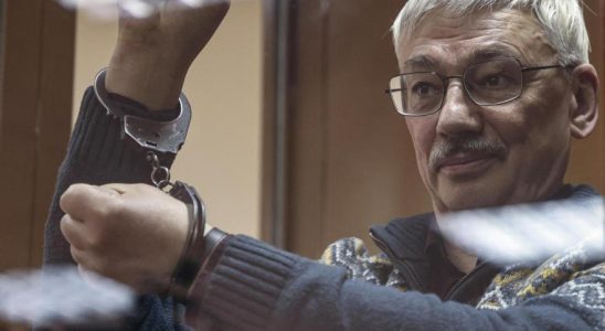La justice russe condamne a la prison Oleg Orlov leader
