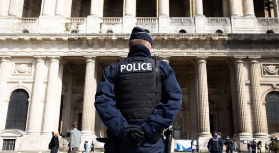 La police tue a Paris un Soudanais qui le menacait