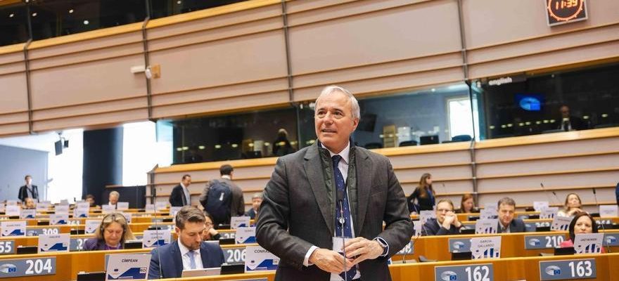 Le PP previent Bruxelles que sil ne met pas fin