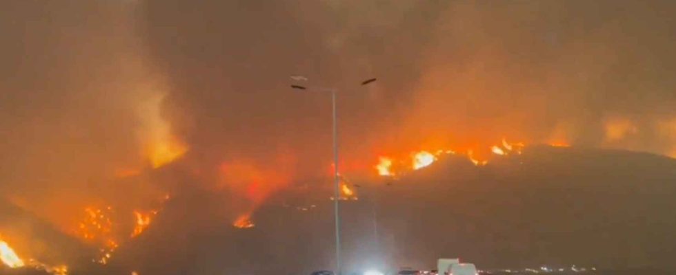 Le bilan des incendies au Chili seleve a 64 morts