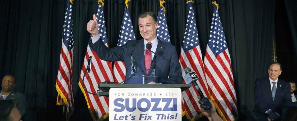 Le democrate Suozzi remporte le siege de New York face
