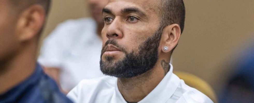 Le proces de Dani Alves sera public sauf le moment