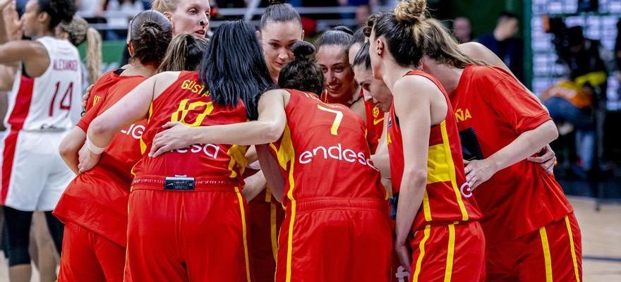 Lequipe espagnole feminine de basket ball se qualifie pour les Jeux