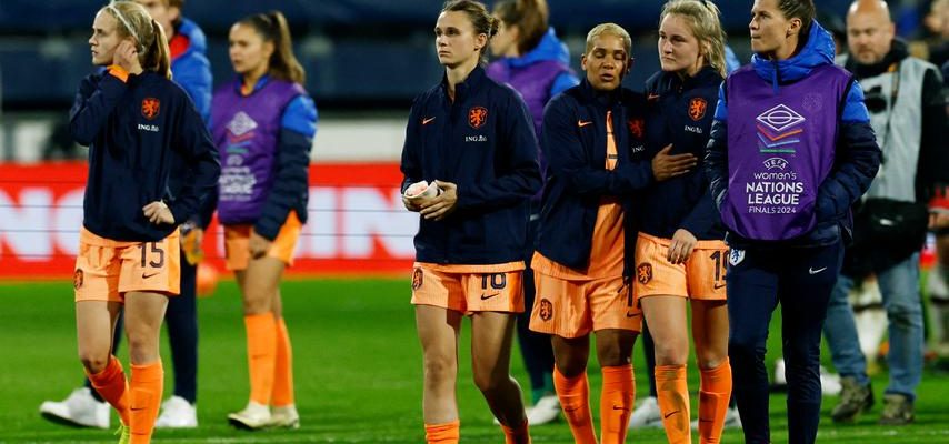 Lequipe neerlandaise en larmes apres avoir rate les Jeux Olympiques