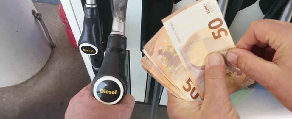 Lessence et le diesel deviennent 6 cents plus chers en