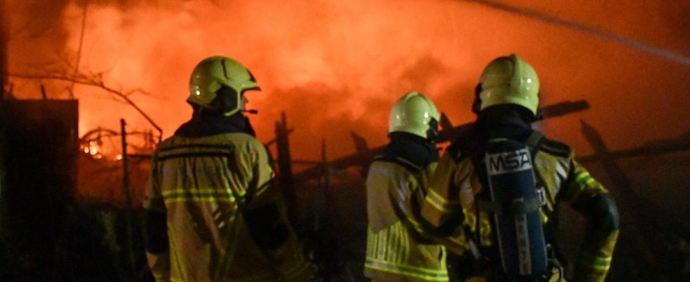 Locaux commerciaux de Vroomshoop detruits par un incendie possible degagement
