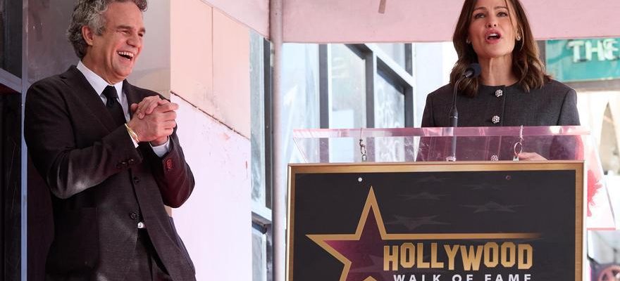 Mark Ruffalo recoit son etoile sur le Hollywood Walk of