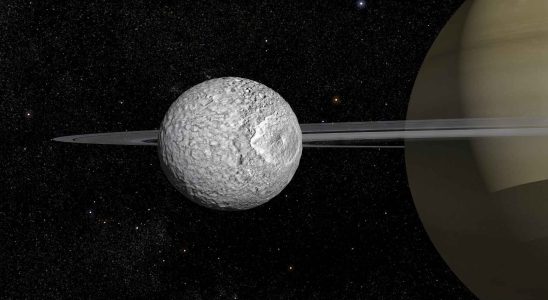 Mimas cinquieme etoile a leau liquide