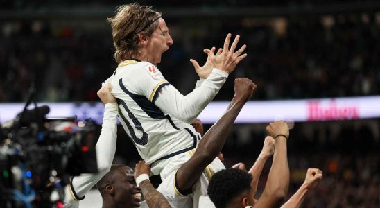 Modric sauve le Real Madrid contre Seville et donne trois