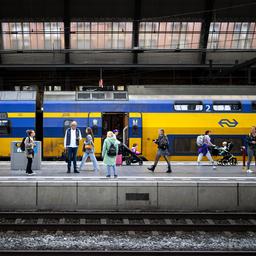 Moins de trains entre Amsterdam et Utrecht pendant les vacances