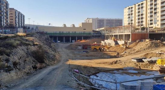 Saragosse cedera un terrain pour installer sept salles de classe