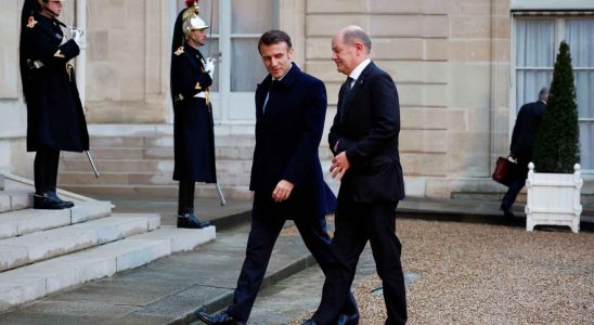 Scholz et lOTAN rejettent lidee de Macron denvoyer des troupes