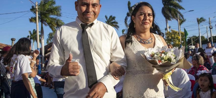 Un mariage multiple reunit 200 couples au Nicaragua