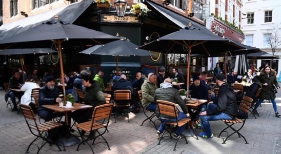 A quelle heure ferment les bars et restaurants en Europe