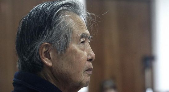 Alberto Fujimori passe ses journees dassignation a residence sur Tiktok