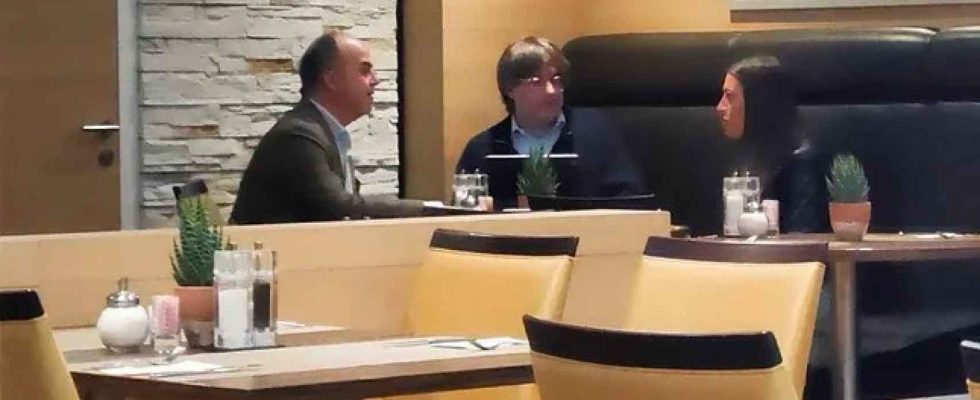 Cerdan et Puigdemont se reunissent en Suisse pour negocier le