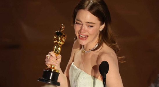 Emma Stone remporte lOscar de la meilleure actrice pour son