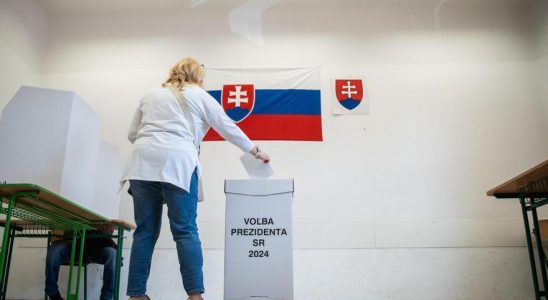 Fermeture des bureaux de vote pour les elections presidentielles en