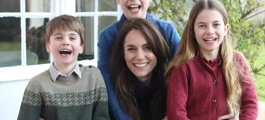 Kate Middleton sexcuse pour la photo supprimee pour manipulation