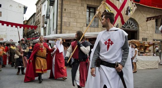 La mode de la reconstruction de lhistoire triomphe dans tout