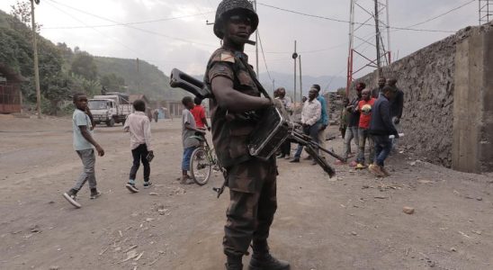 Larmee et les rebelles saffrontent en RDC faisant au moins