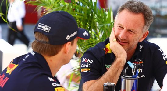 Le patron de lequipe Red Bull Horner continue de nier