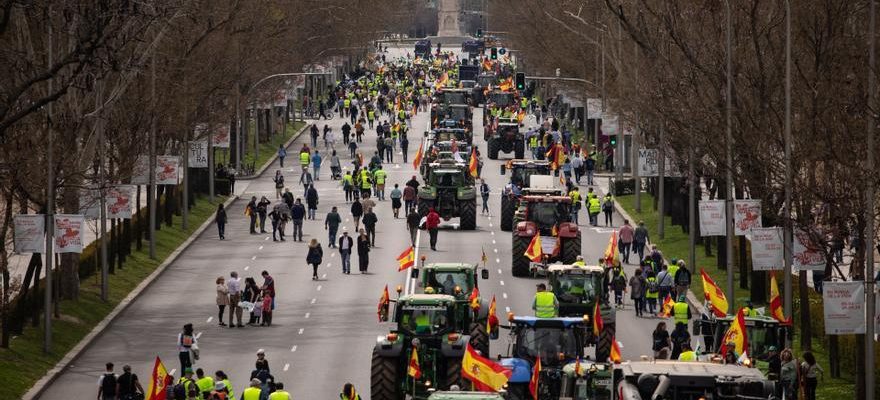 Les agriculteurs mettent fin a la protestation en avertissant quils