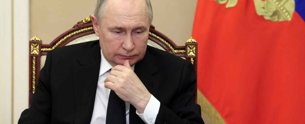 Poutine attribue lattaque de Moscou aux islamistes radicaux mais insiste