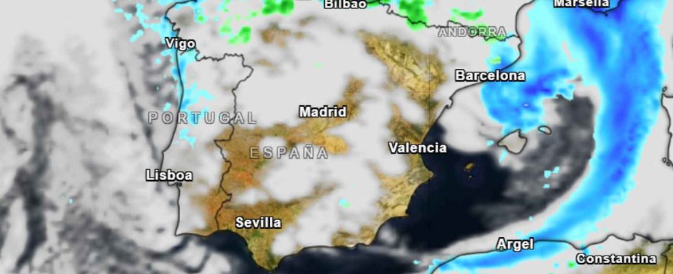 Une forte tempete ramene lhiver en Espagne