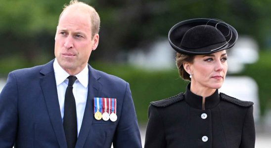 William et Kate Middleton depasses tentent darreter la tempete qui