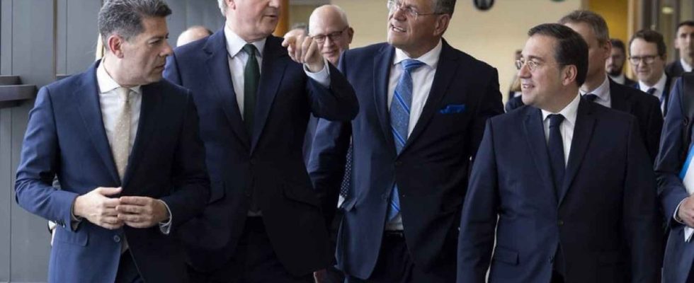 Albares Cameron et Bruxelles constatent des progres significatifs vers laccord