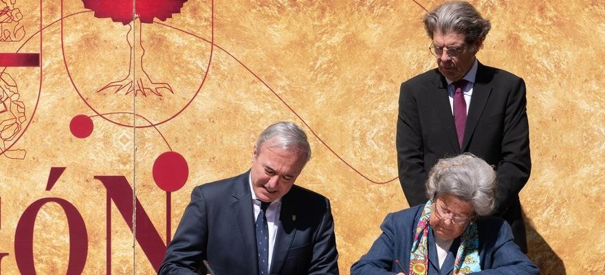 Aragon disposera dune grande archive documentaire sur lhistoire de la