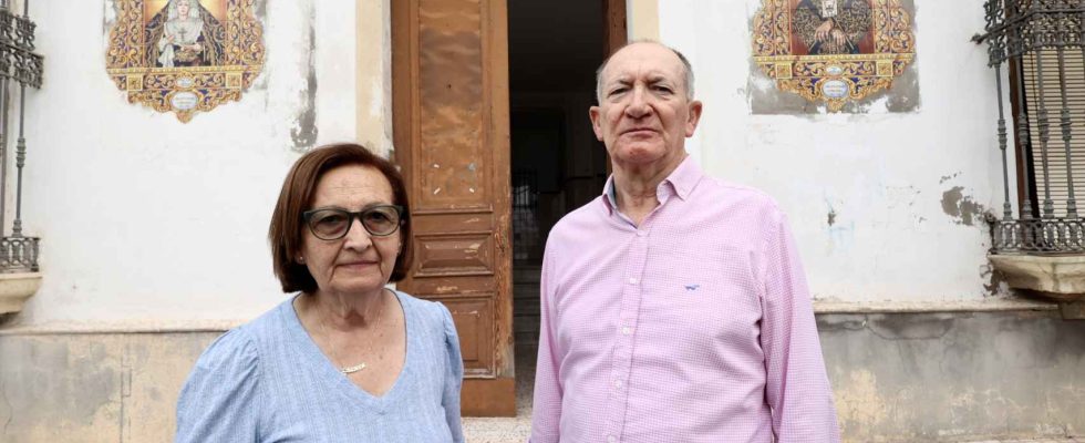 Carmen et Ildefonso gardiens dun couvent depuis 50 ans que