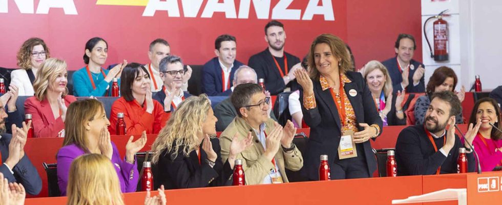 La direction du PSOE supplie Sanchez de ne pas partir