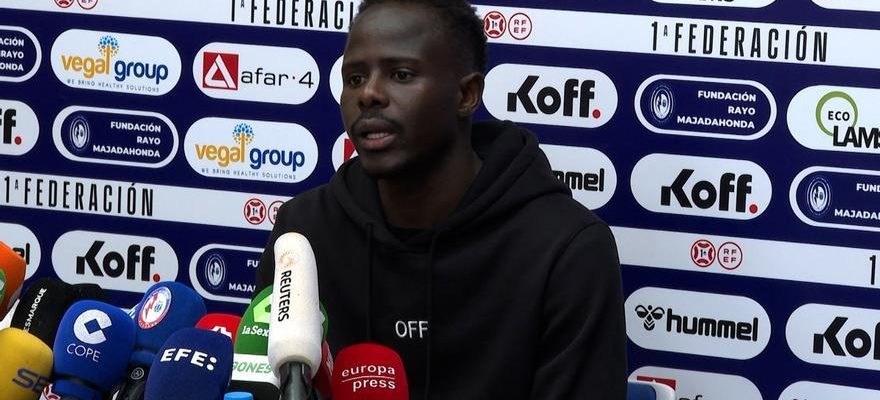 Le gardien Cheikh Sarr suspendu deux matches malgre avoir ete