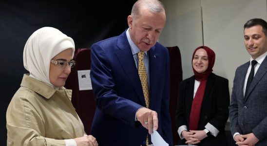 Le parti dErdogan perd le pouvoir aux elections municipales turques